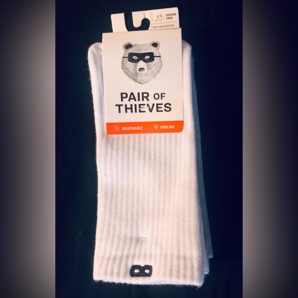 Pair of Thieves 3 pack Cushion Crew Socks White, Cream, Sage Mens Shoe Size 6-12